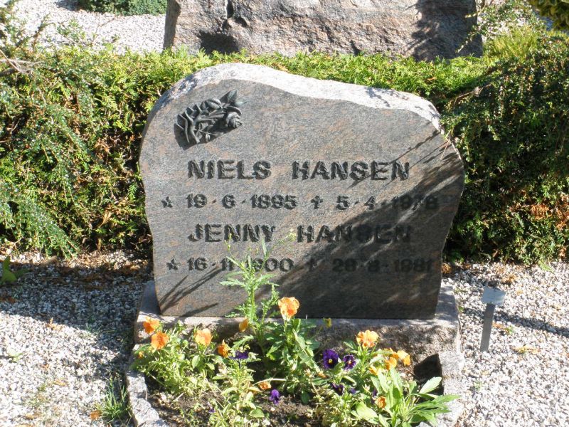 Jenny Hansen             .JPG